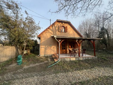 Eladó Ház 5130 Jászapáti , TÖLGYES KEMPING KÖZELÉBEN