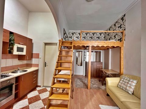 Eladó Lakás 1092 Budapest 9. kerület 