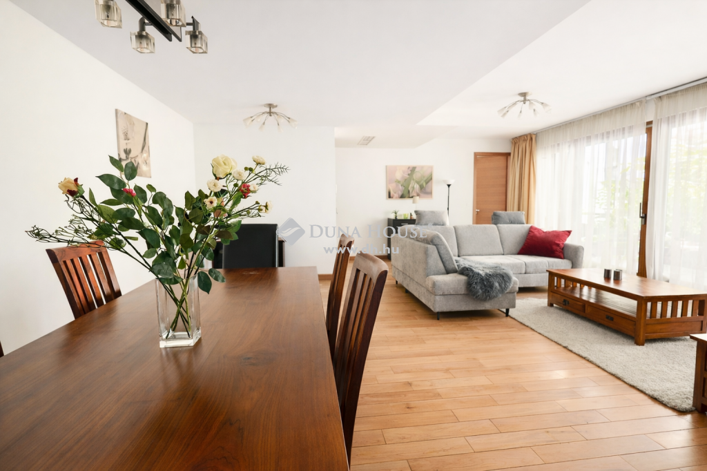 For rent Flat Budapest VI. kerület, 