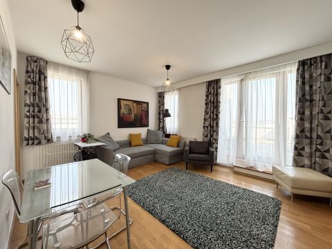 Eladó Lakás 1061 Budapest 6. kerület Central Passage, Paulay Ede utca