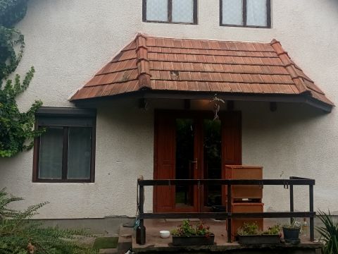 Eladó Ház 2481 Velence 