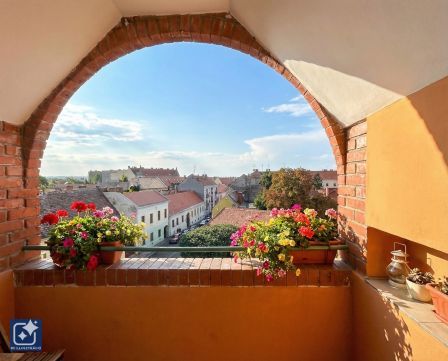 Eladó Lakás 7621 Pécs 