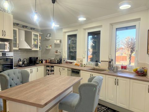 Eladó Ház 4400 Nyíregyháza Belvároshoz közeli, nyugodt, szép utcában