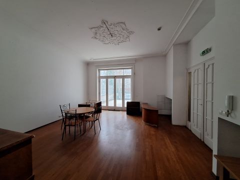 Kiadó Iroda 1062 Budapest 6. kerület , 6. kerület Diplomatanegyedben villaépületi iroda