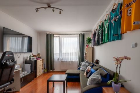 Eladó Lakás 8100 Várpalota 