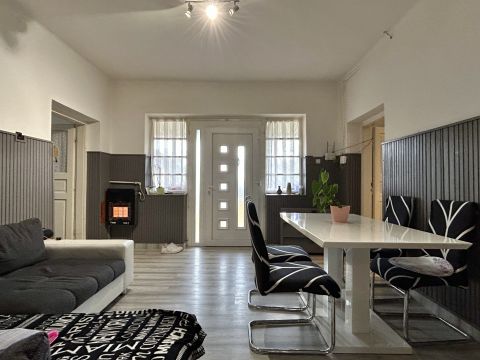 Eladó Ház 9841 Kám , Eladó családi ház Kám