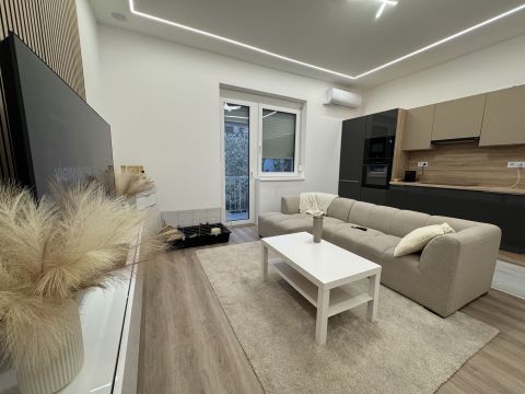 Kiadó Lakás 1142 Budapest 14. kerület 