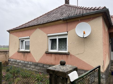 Eladó Ház 9125 Szerecseny , Rákóczi Ferenc utca közelében