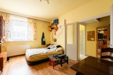 Eladó Lakás 2800 Tatabánya 