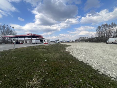 Kiadó Telek 1106 Budapest 10. kerület , Forgalmas helyen, számos tevékenységre alkalmas ipari telek 