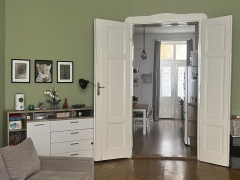 Eladó Lakás 1027 Budapest 2. kerület 