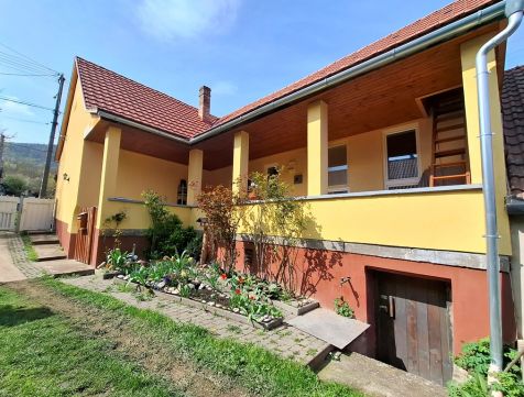 Eladó Ház 2027 Dömös 