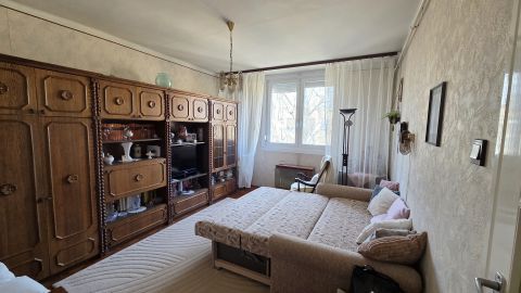 Eladó Lakás 6000 Kecskemét 