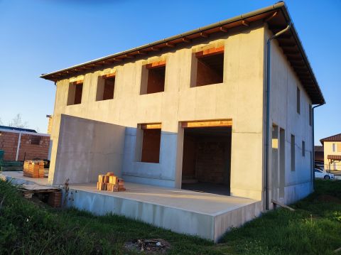 Eladó Ház 2220 Vecsés , Vecsés (Felsőhalom) ikerház1