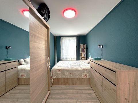 Eladó Lakás 1152 Budapest 15. kerület 