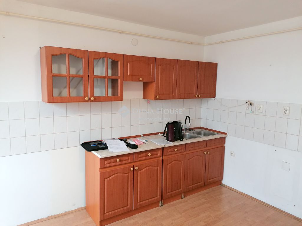 4400 Nyíregyháza — 1/26