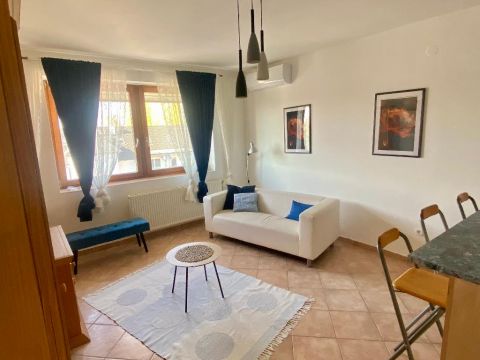 Eladó Lakás 9026 Győr , 9026 Győr, Révfalú