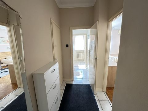 Eladó Lakás 6000 Kecskemét Belváros közelében, 1 szobás szép állapotú lakás bútorozva 