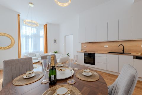 Eladó Lakás 1015 Budapest 1. kerület 