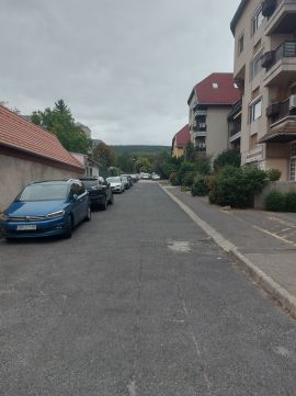 Eladó Lakás 2040 Budaörs 