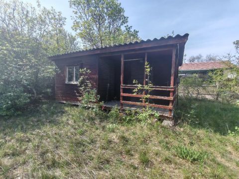 Eladó Telek 8083 Csákvár 8083 Csákvár, Központ