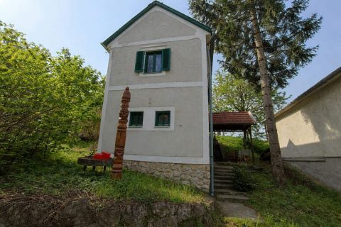 Eladó Ház 8373 Rezi 