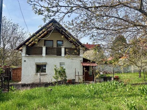 Eladó Ház 2093 Budajenő , 2093 Budajenő, Telki határa