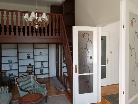 Kiadó Lakás 7621 Pécs 