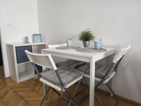 Kiadó Lakás 1071 Budapest 7. kerület 