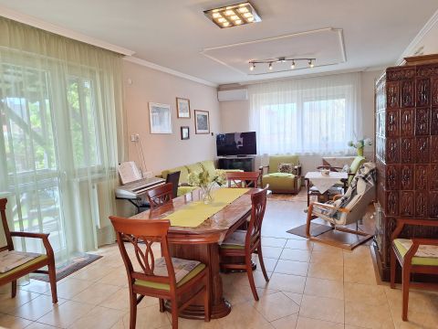 Eladó Ház 4243 Téglás 