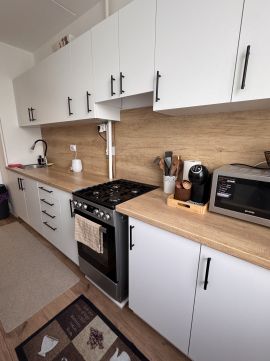 Eladó Lakás 8200 Veszprém 