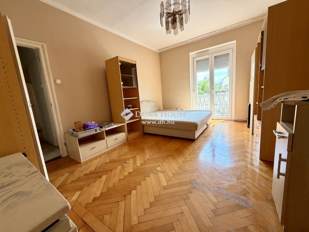 Eladó Lakás Budapest XI. kerület, 