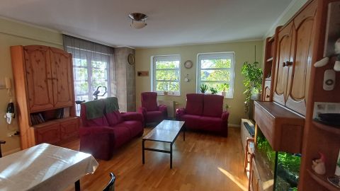 Eladó Lakás 1048 Budapest 4. kerület Kedvelt Homoktövis lakóparkban 4 szobás, tárolóval, beállóva