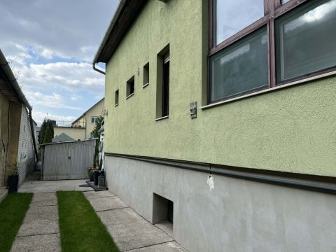 Eladó Ház 2330 Dunaharaszti Felső városi részen 
