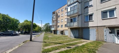 Eladó Lakás 2800 Tatabánya 