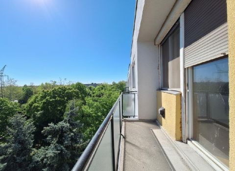 Eladó Lakás 1181 Budapest 18. kerület , 1181 Budapest 18, Szent Lőrinc telep központ
