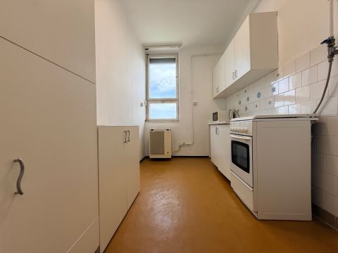 Eladó Lakás 6000 Kecskemét Kecskeméten Juhar utcában 37 m2-es lakás eladó 