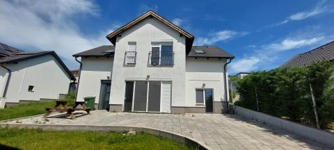 Eladó Ház 2800 Tatabánya 