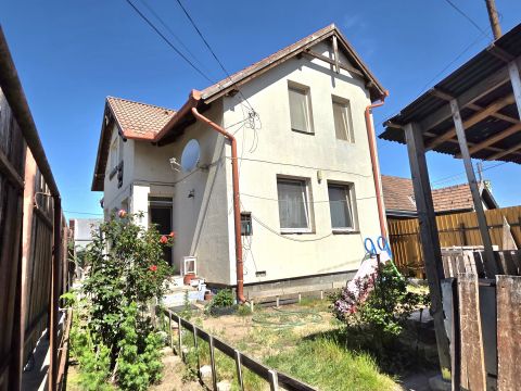 Eladó Ház 2360 Gyál 