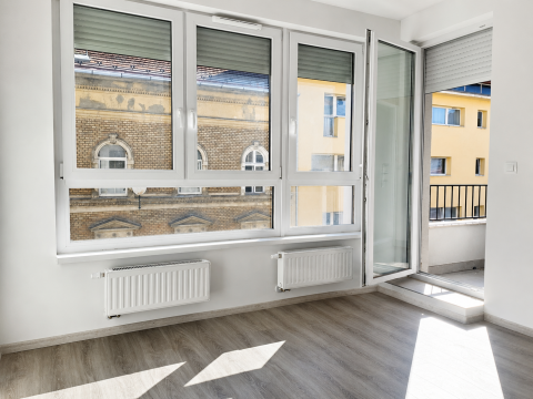 Eladó Lakás 1086 Budapest 8. kerület , Azonnal költözhető, senki nem lakta még