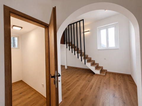 Eladó Lakás 1068 Budapest 6. kerület , Zeneakadémia mellett, emeleti felújított garzon lakás