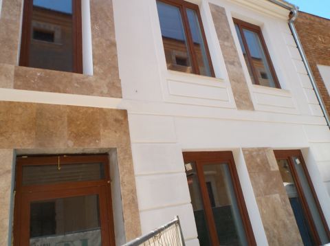 Eladó Lakás 8500 Pápa 