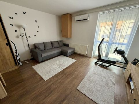 Kiadó Lakás 7623 Pécs 
