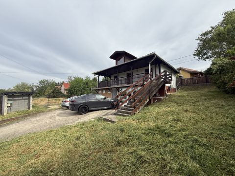 Eladó Ház 2451 Ercsi , Csokonai utca