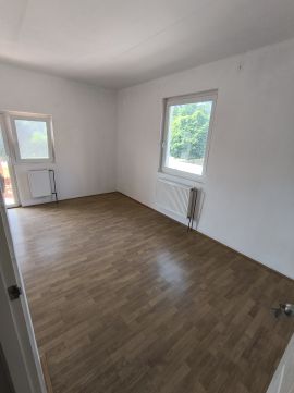 Eladó Ház 4200 Hajdúszoboszló , Debreceni út.