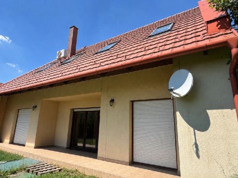Eladó Lakás 8096 Sukoró , 8096 Sukoró, Sukoró