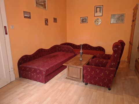 Eladó Lakás 1068 Budapest 6. kerület , Szoba-konyhás lakás a Király utcában