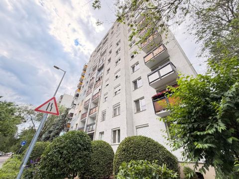 Eladó Lakás 4246 Nyíregyháza , 4400 Nyíregyháza, Érkert