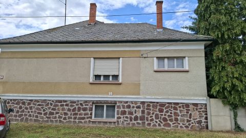Eladó Ház 9735 Csepreg 