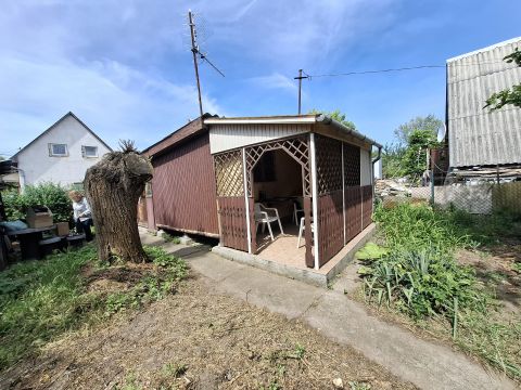 Eladó Ház 2252 Tóalmás , Tóalmás nyaraló